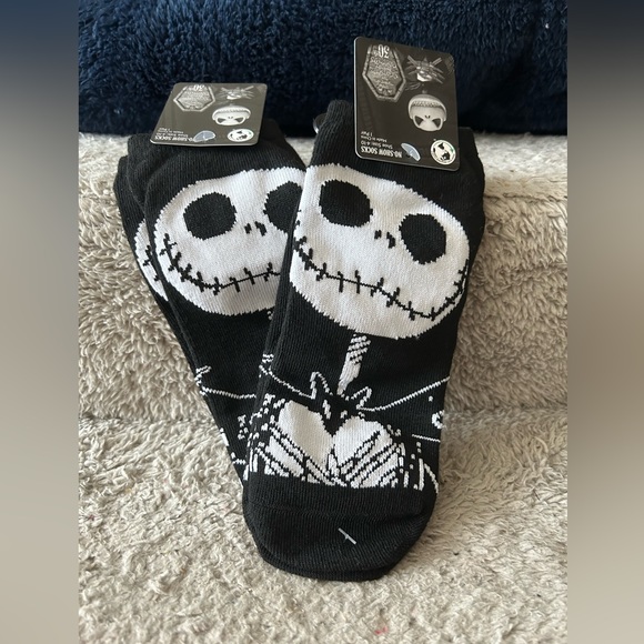 Disney Accessories - 🤍🖤Nightmare before Christmas no-show socks🖤🤍